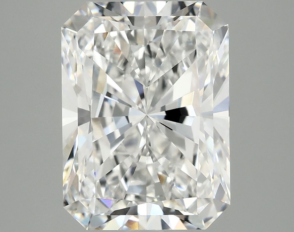 4.98 ct. radiant Lab Grown Diamond front image