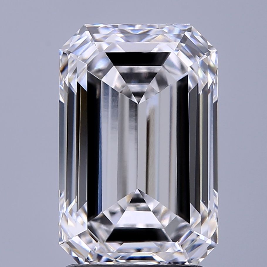 2.60 ct. emerald Lab Grown Diamond front image