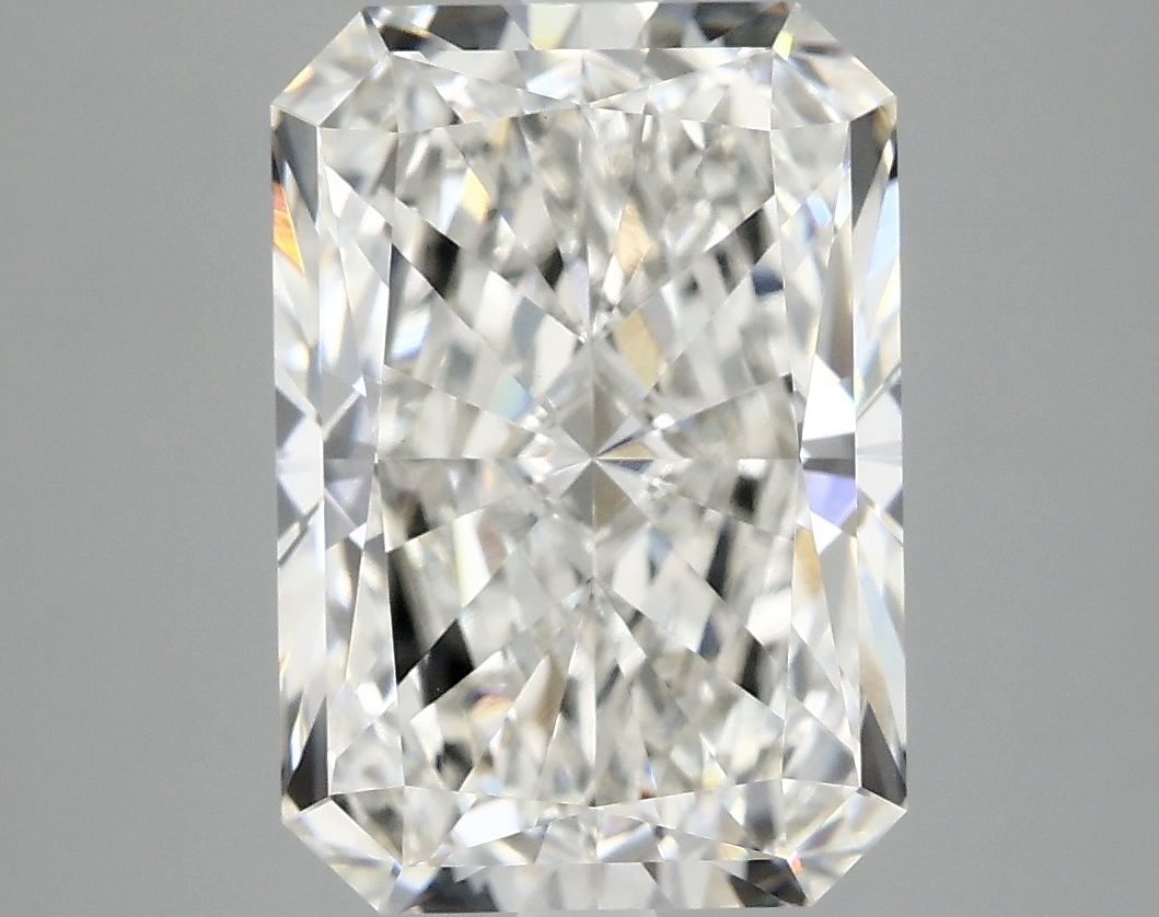 4.88 ct. radiant Lab Grown Diamond front image