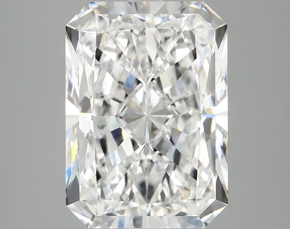 4.90 ct. radiant Lab Grown Diamond front image
