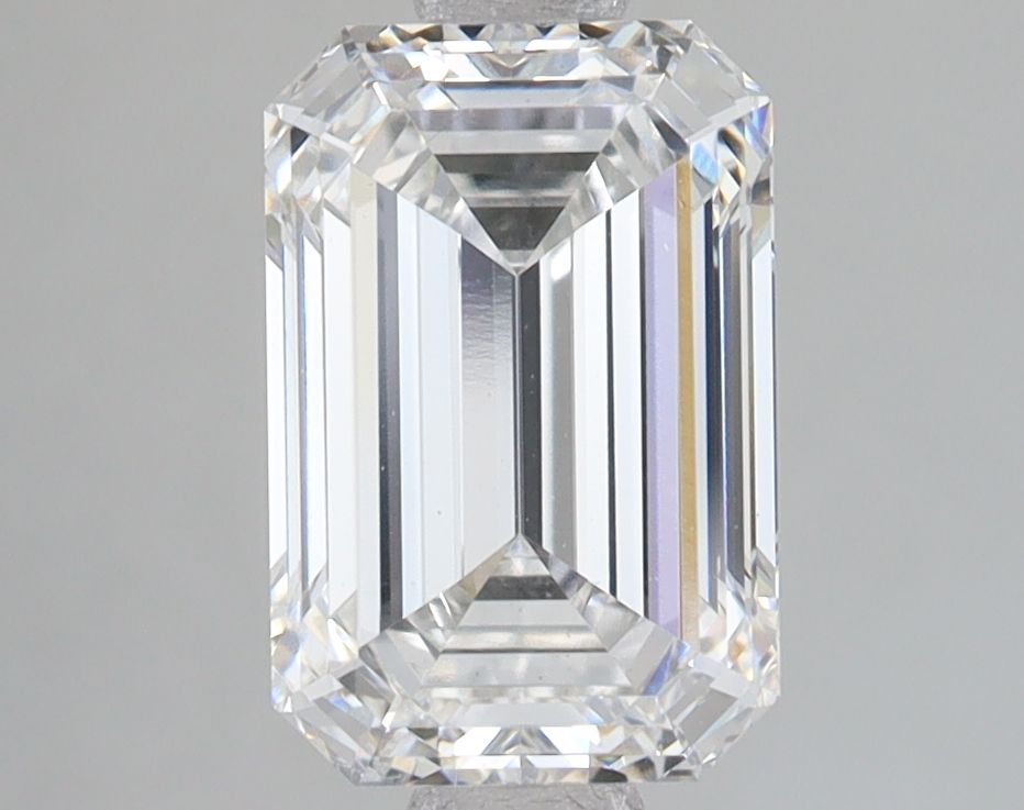 2.57 ct. emerald Lab Grown Diamond front image