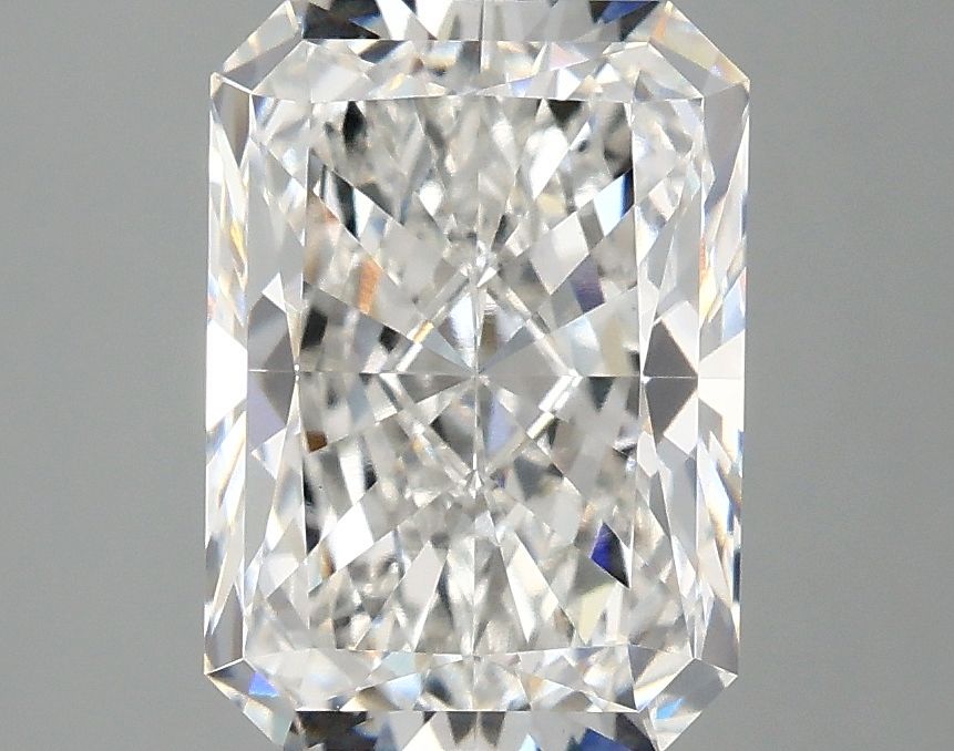 3.09 ct. radiant Lab Grown Diamond front image