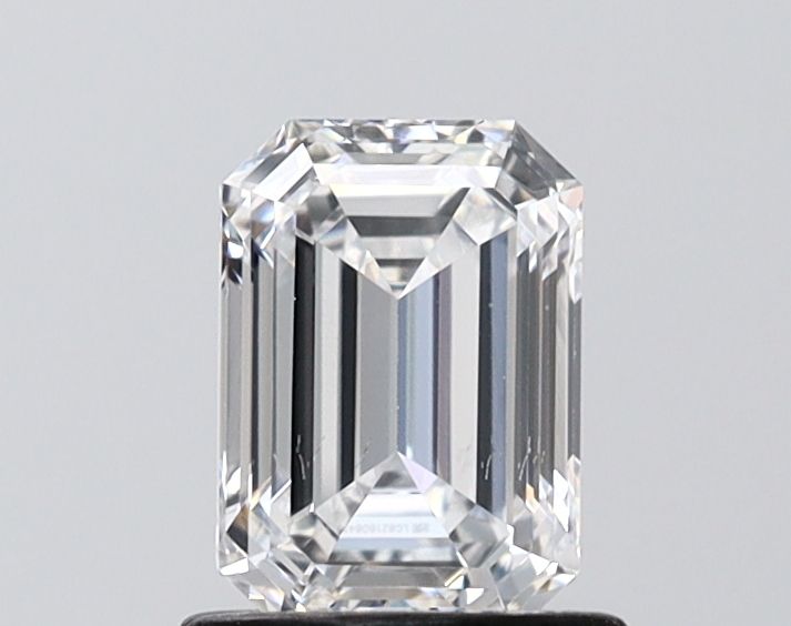 1.01 ct. emerald Lab Grown Diamond front image