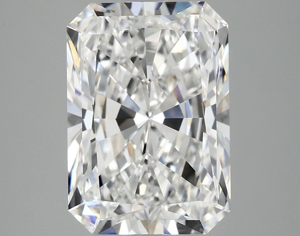 4.18 ct. radiant Lab Grown Diamond front image
