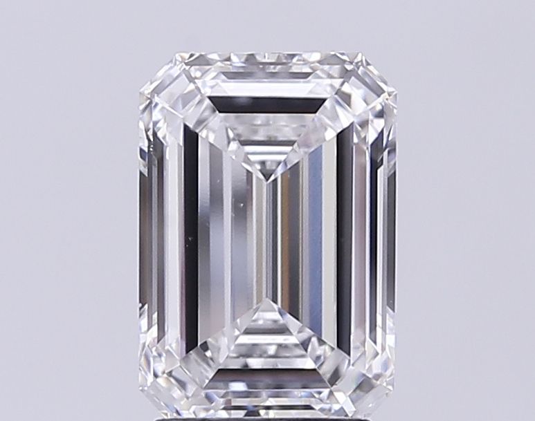 3.05 ct. emerald Lab Grown Diamond front image