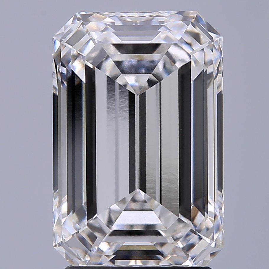3.08 ct. emerald Lab Grown Diamond front image