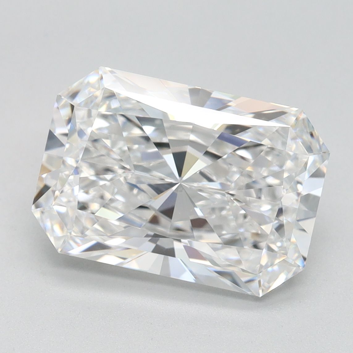 3.18 ct. radiant Lab Grown Diamond front image