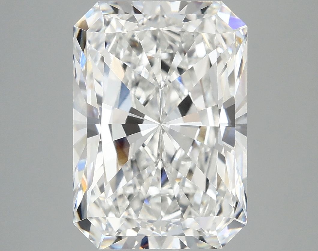 5.02 ct. radiant Lab Grown Diamond front image