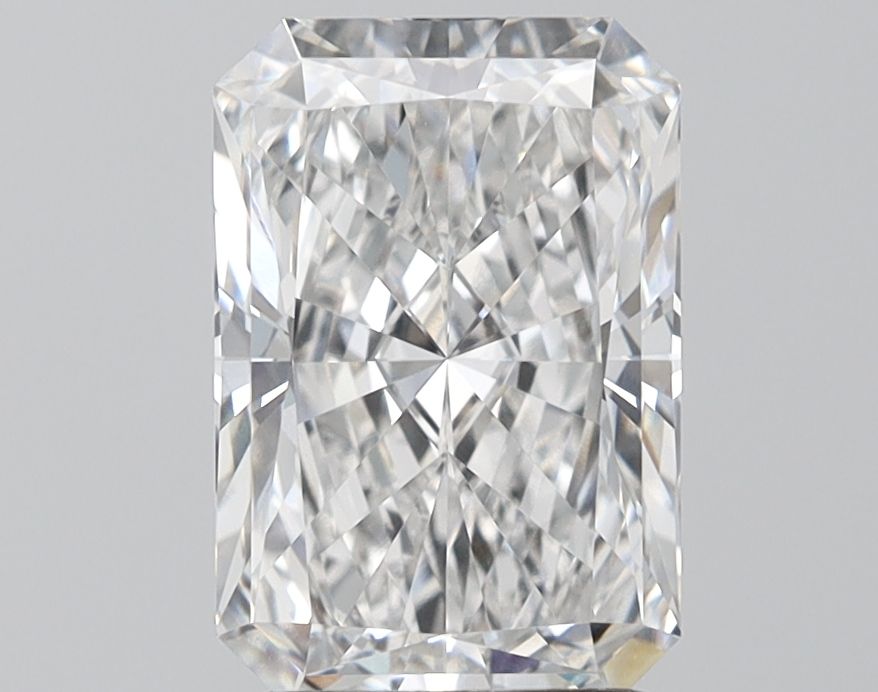 Diament LG radiant, 2.64 ct, E, VVS1