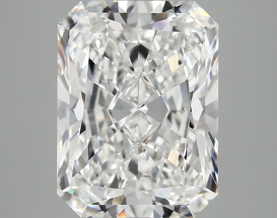 4.17 ct. radiant Lab Grown Diamond front image