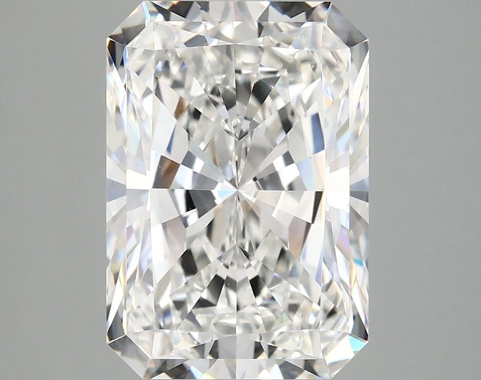 4.19 ct. radiant Lab Grown Diamond front image