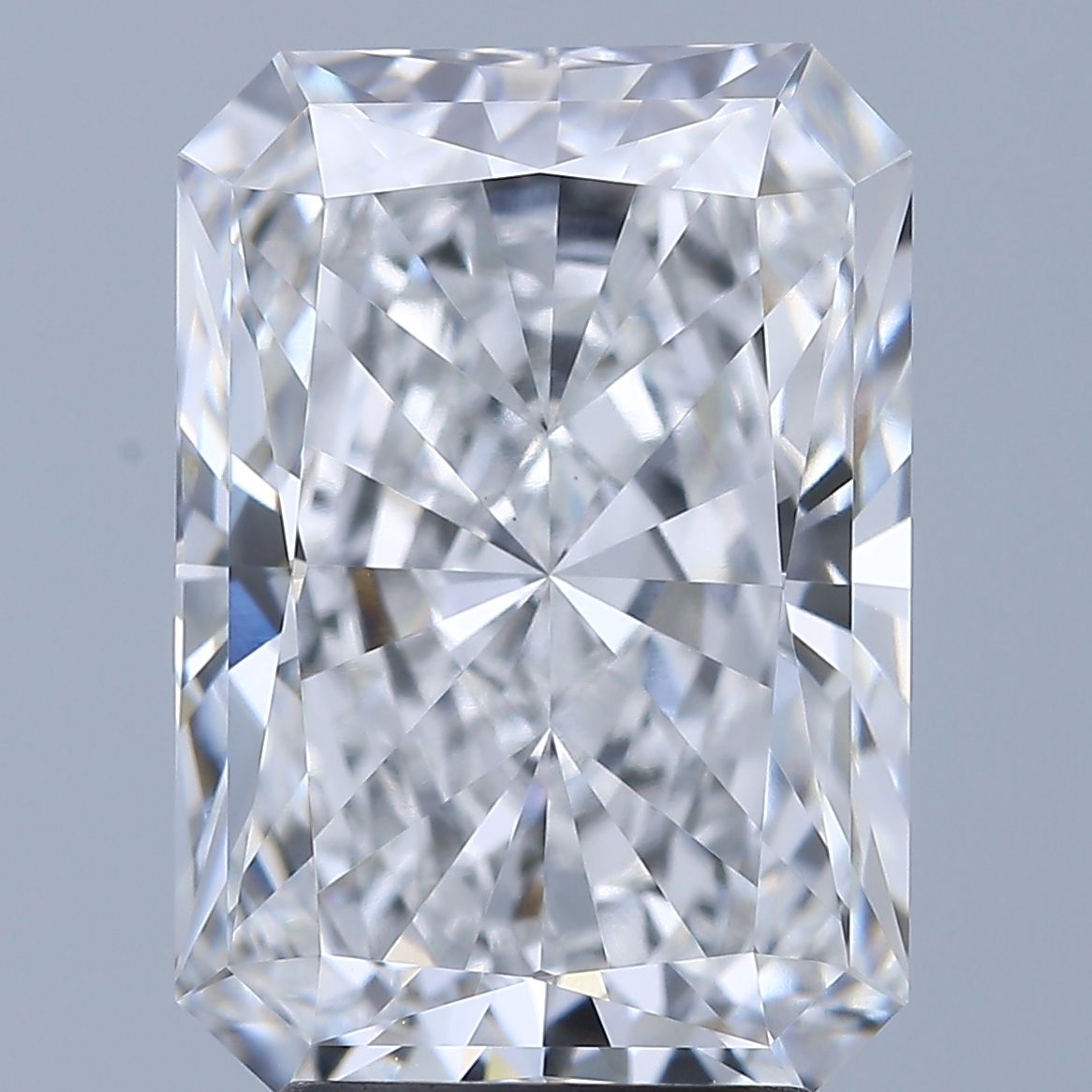 3.76 ct. radiant Lab Grown Diamond front image