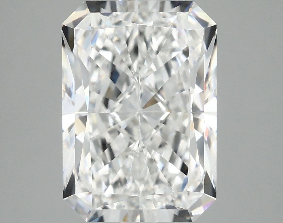 4.05 ct. radiant Lab Grown Diamond front image
