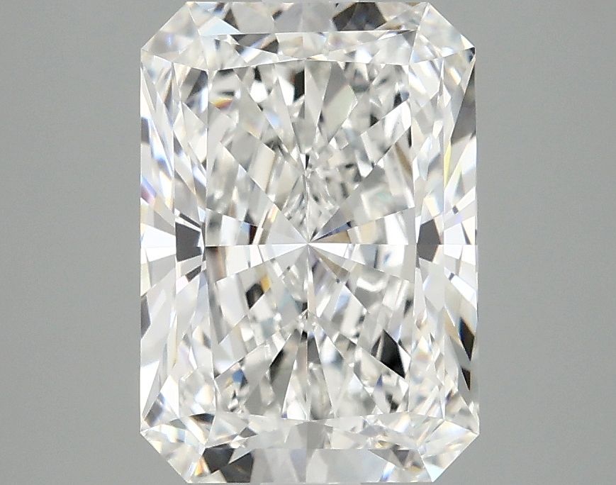 3.09 ct. radiant Lab Grown Diamond front image