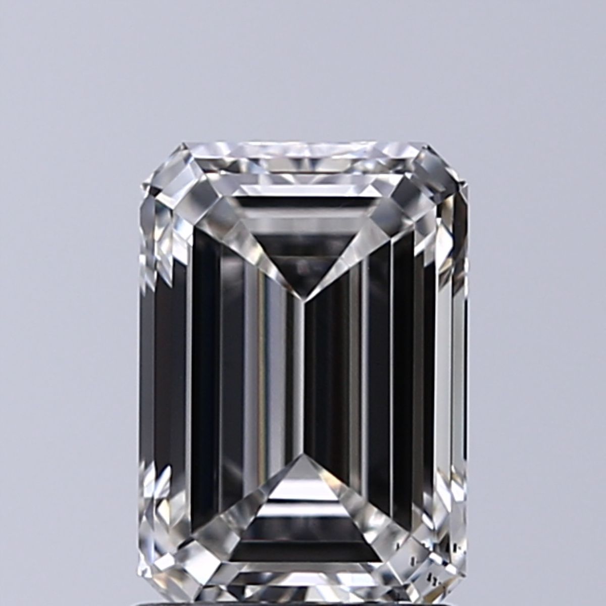 1.51 ct. emerald Lab Grown Diamond front image