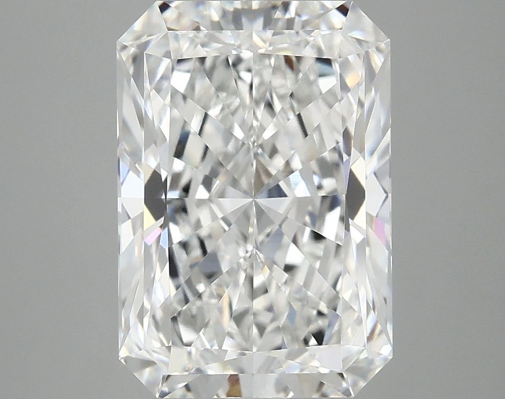 4.05 ct. radiant Lab Grown Diamond front image