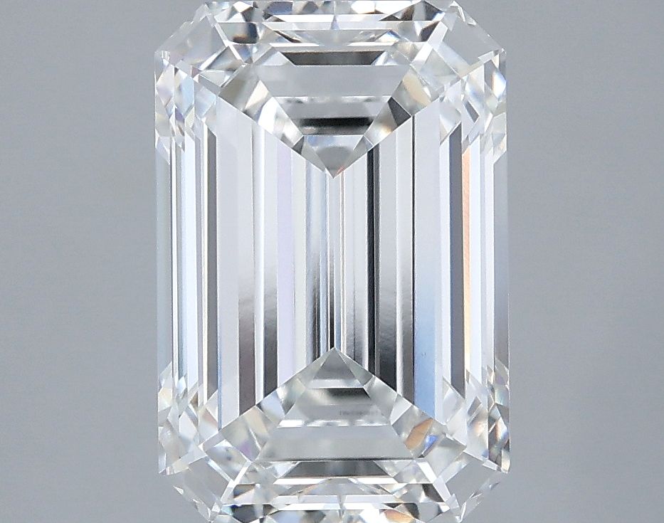 4.03 ct. emerald Lab Grown Diamond front image