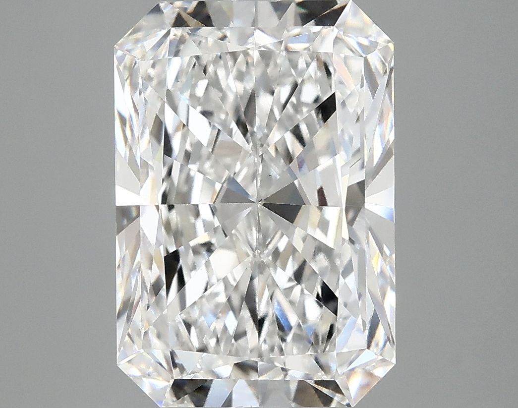 4.16 ct. radiant Lab Grown Diamond front image