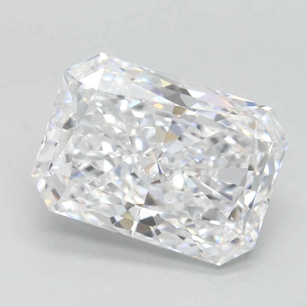 2.51 ct. radiant Lab Grown Diamond front image