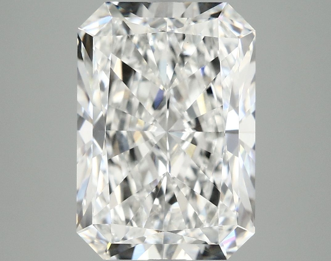 5.08 ct. radiant Lab Grown Diamond front image
