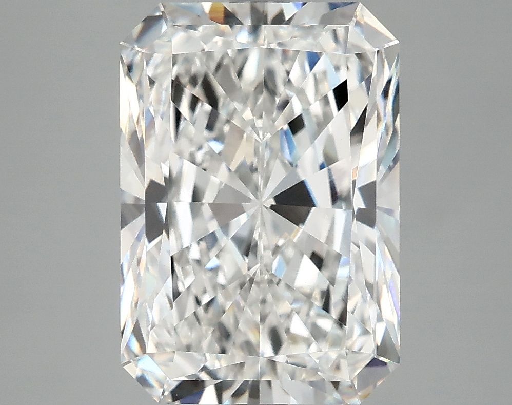 5.07 ct. radiant Lab Grown Diamond front image