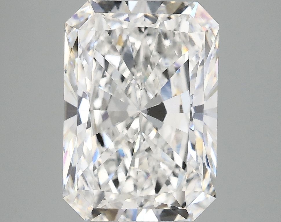 4.03 ct. radiant Lab Grown Diamond front image