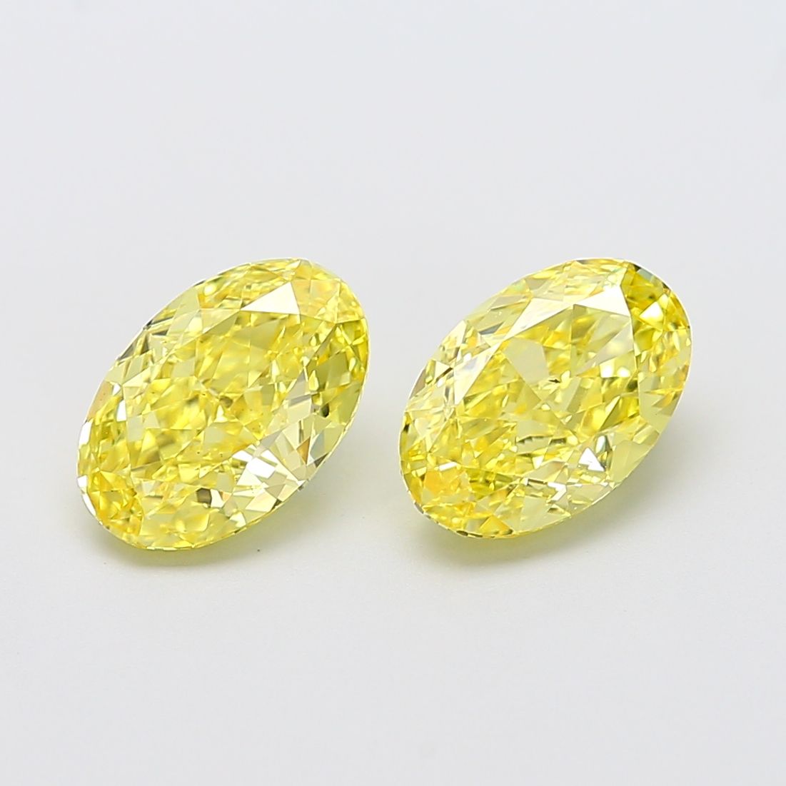 2.29 ct. oval Lab Grown Diamond front image