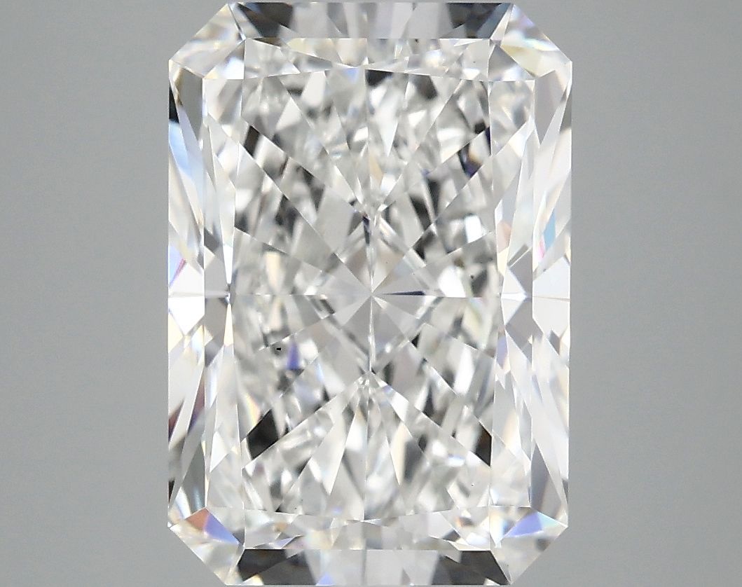 5.07 ct. radiant Lab Grown Diamond front image