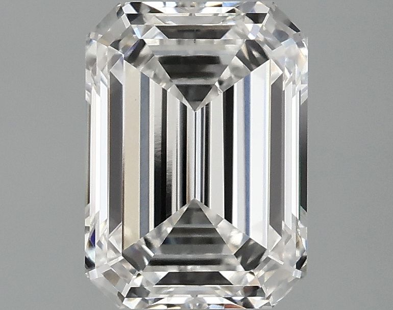 2.45 ct. emerald Lab Grown Diamond front image