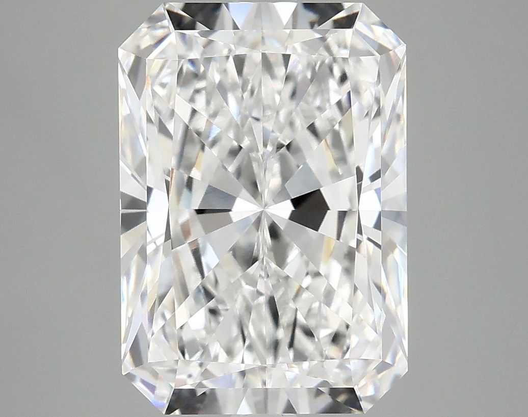 4.94 ct. radiant Lab Grown Diamond front image