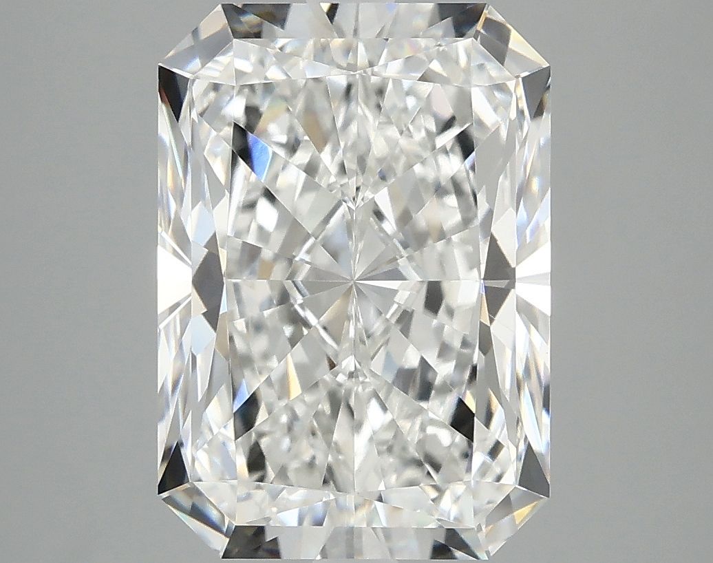 5.08 ct. radiant Lab Grown Diamond front image