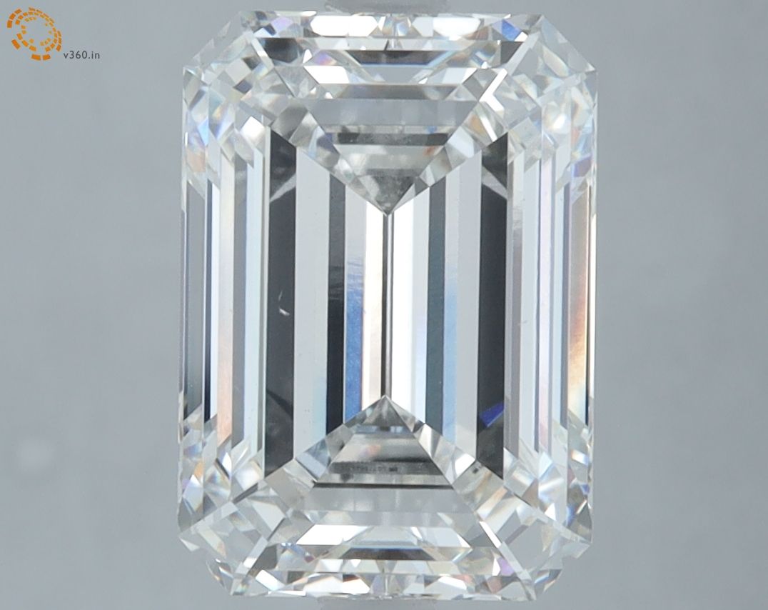 4.58 ct. emerald Lab Grown Diamond front image