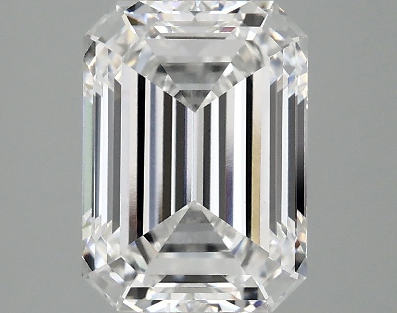 2.56 ct. emerald Lab Grown Diamond front image