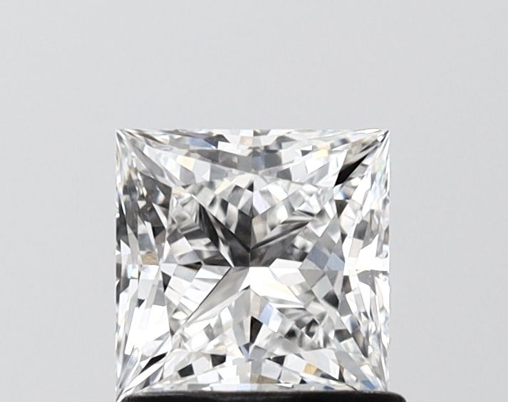 1.07 ct. princess Lab Grown Diamond front image