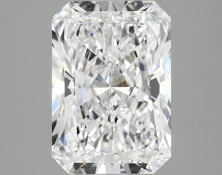 3.09 ct. radiant Lab Grown Diamond front image