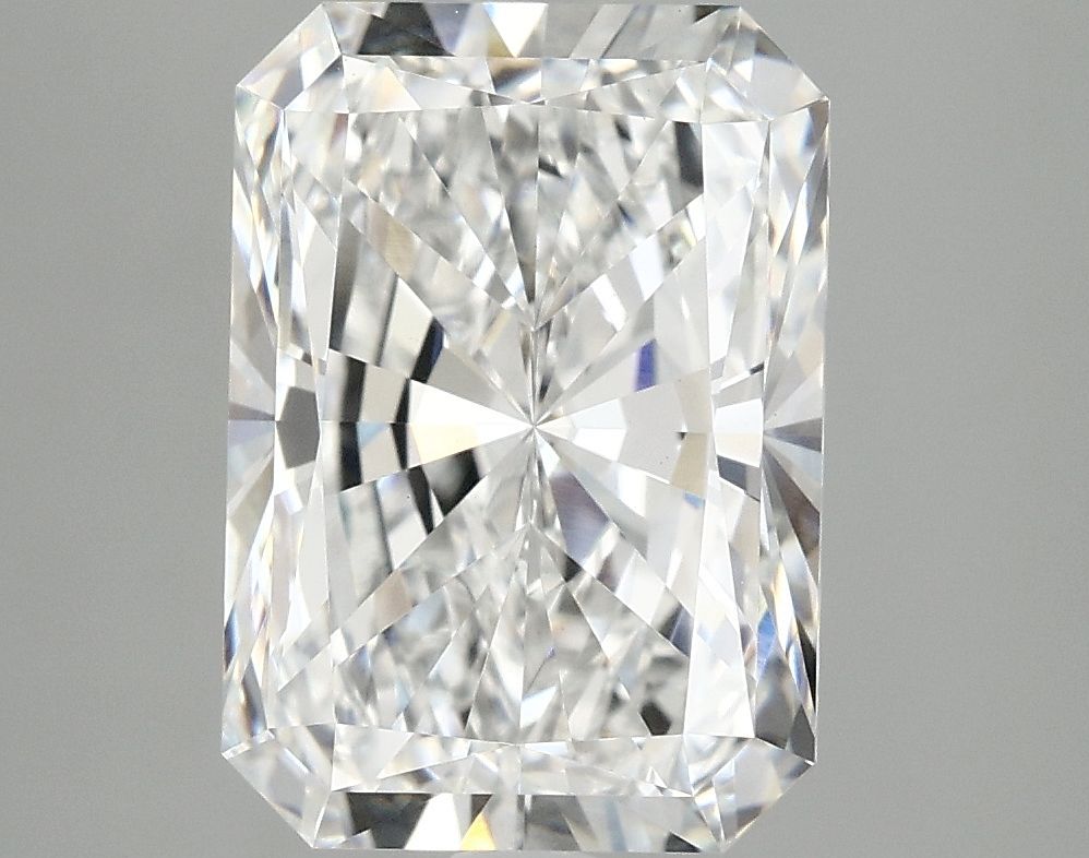 3.88 ct. radiant Lab Grown Diamond front image