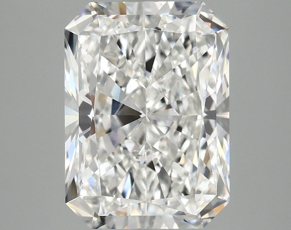 3.95 ct. radiant Lab Grown Diamond front image