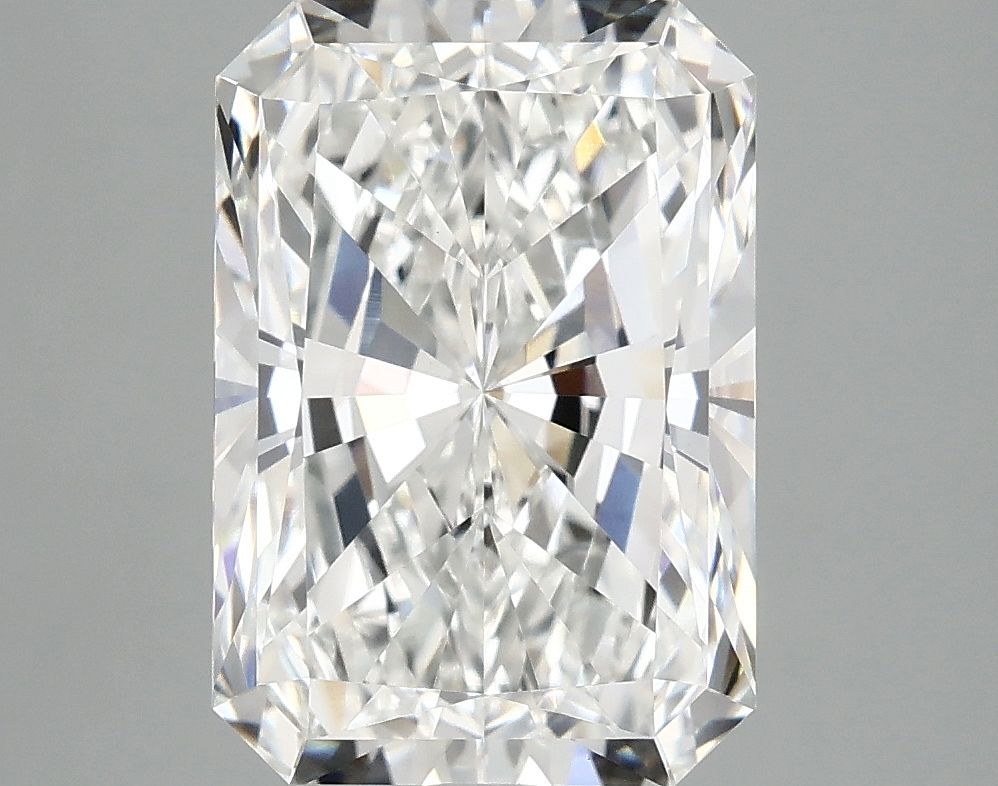 4.08 ct. radiant Lab Grown Diamond front image