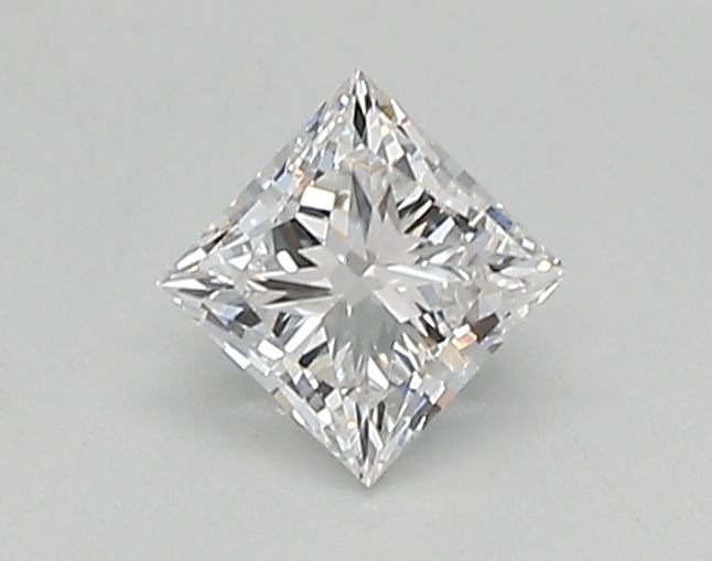 0.33 ct lab-grown Princess Diamond