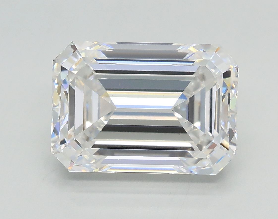3.53 ct. emerald Lab Grown Diamond front image