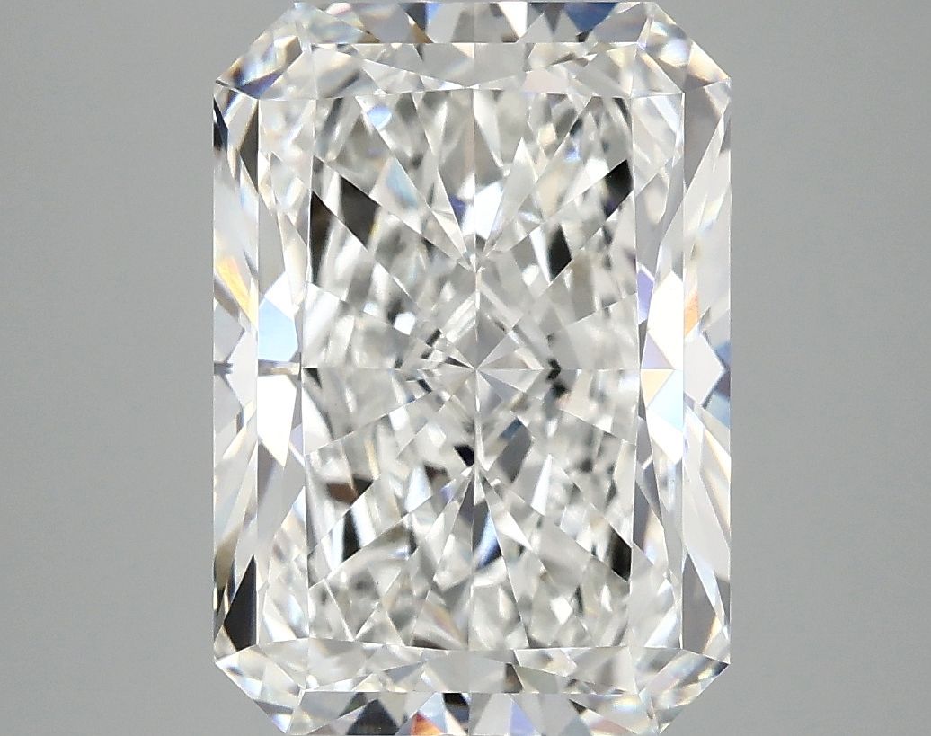 5.07 ct. radiant Lab Grown Diamond front image