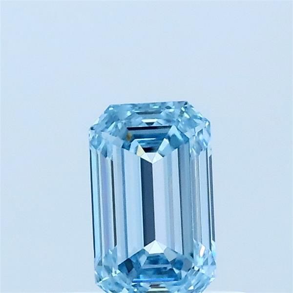 0.48 ct Emerald diamond