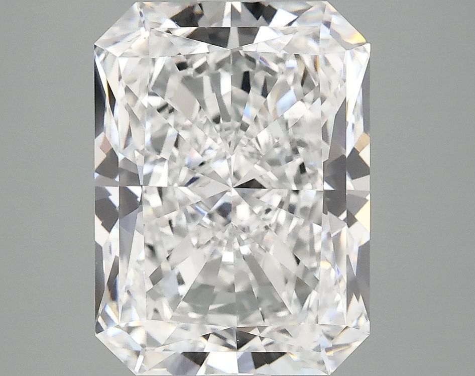 3.94 ct. radiant Lab Grown Diamond front image