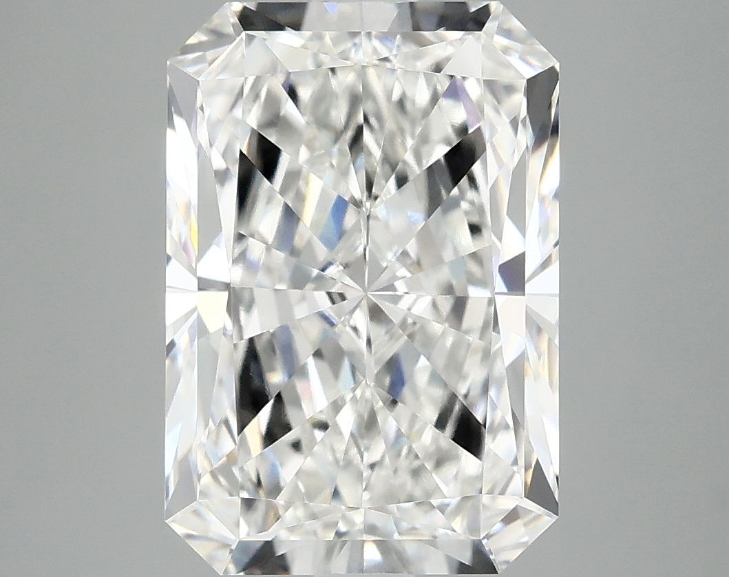 5.01 ct. radiant Lab Grown Diamond front image