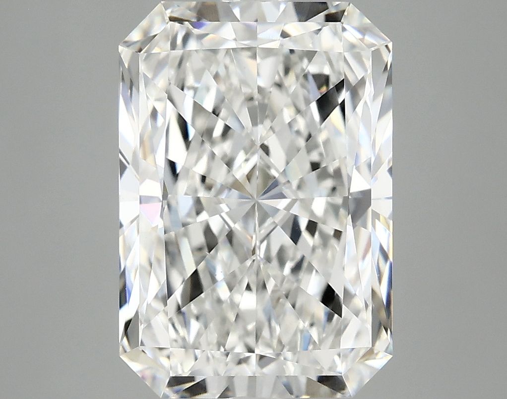 3.81 ct. radiant Lab Grown Diamond front image