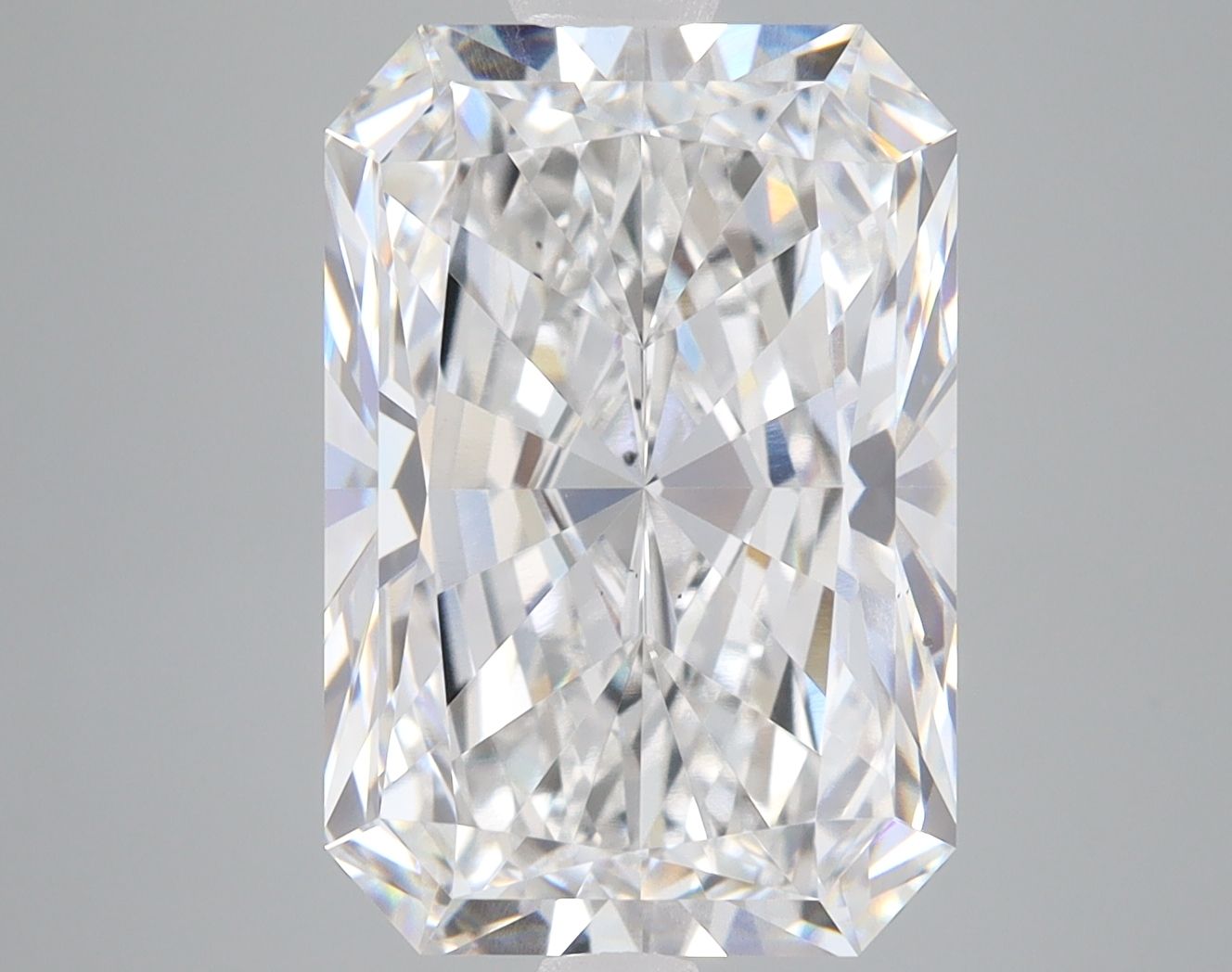 7.15 ct. radiant Lab Grown Diamond front image