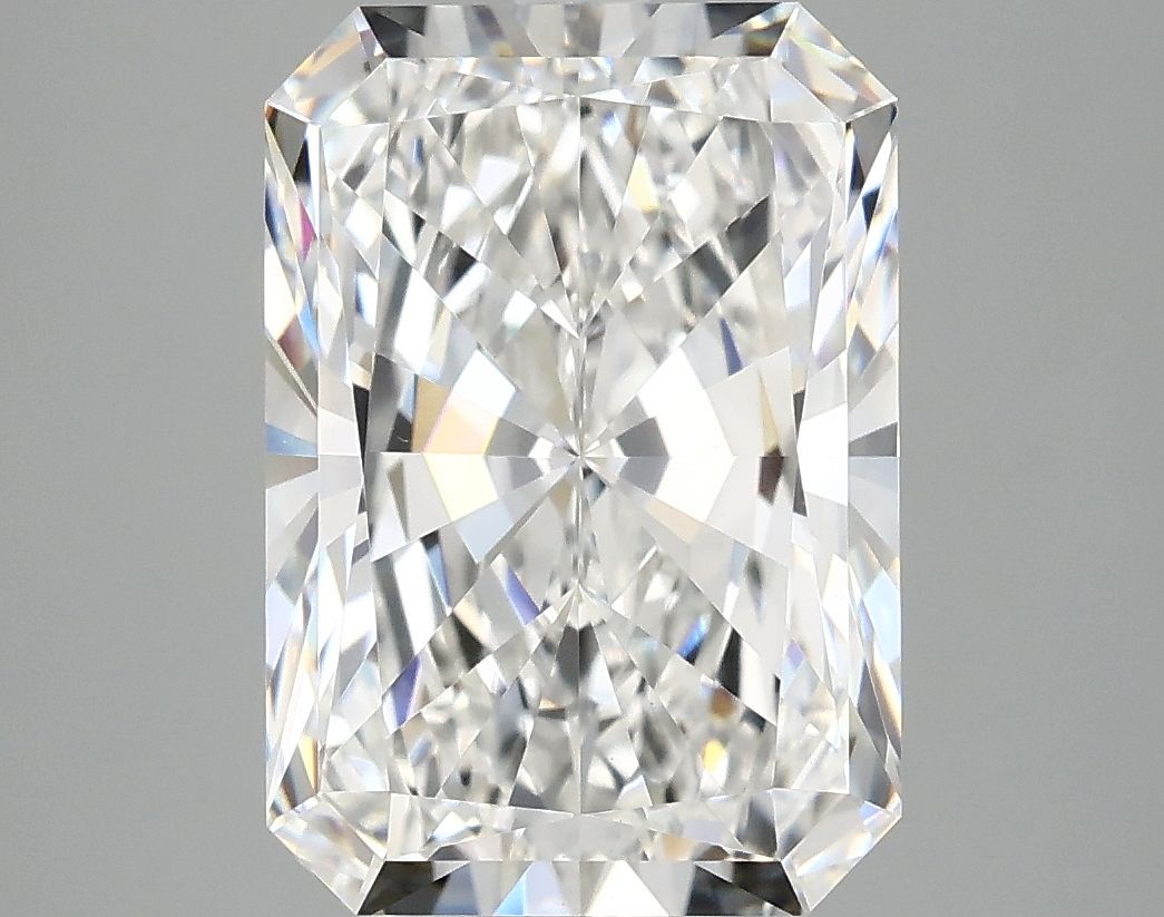 4.99 ct. radiant Lab Grown Diamond front image