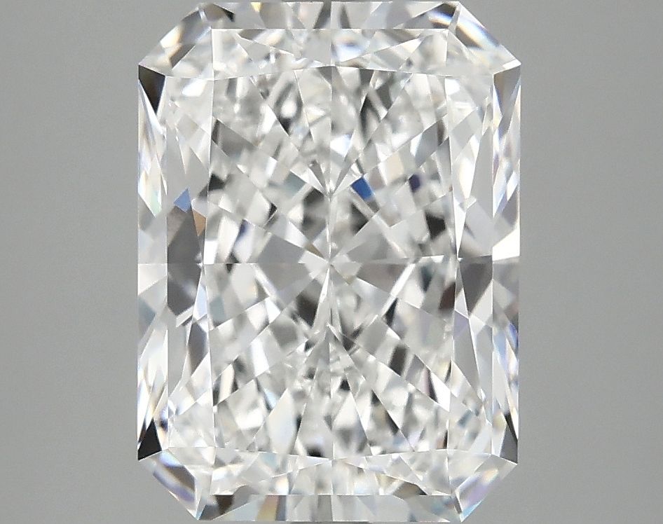 4.10 ct. radiant Lab Grown Diamond front image
