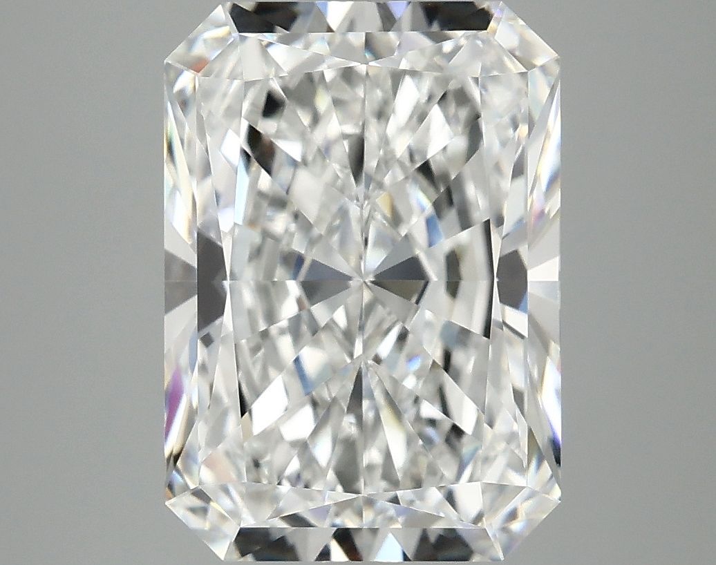 5.10 ct. radiant Lab Grown Diamond front image