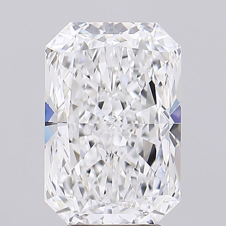 4.47 ct. radiant Lab Grown Diamond front image